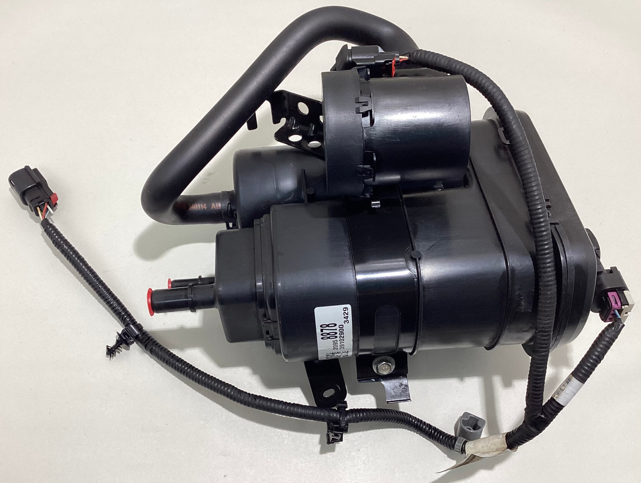 2014-2019 Chevrolet C7 Corvette OEM Fuel Vapor Canistor / 50K