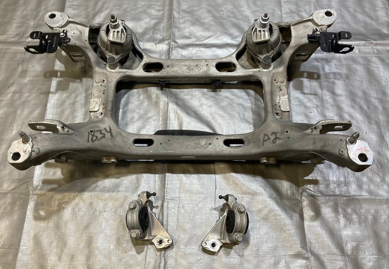 2014-2019 Chevrolet C7 Corvette Rear Subframe Crossmember / C7007
