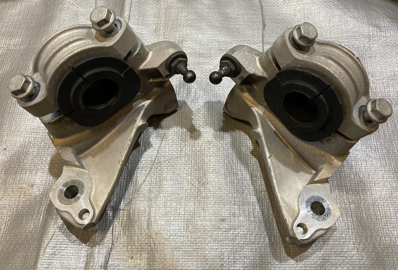 2014-2019 Chevrolet C7 Corvette Rear Subframe Crossmember / C7007