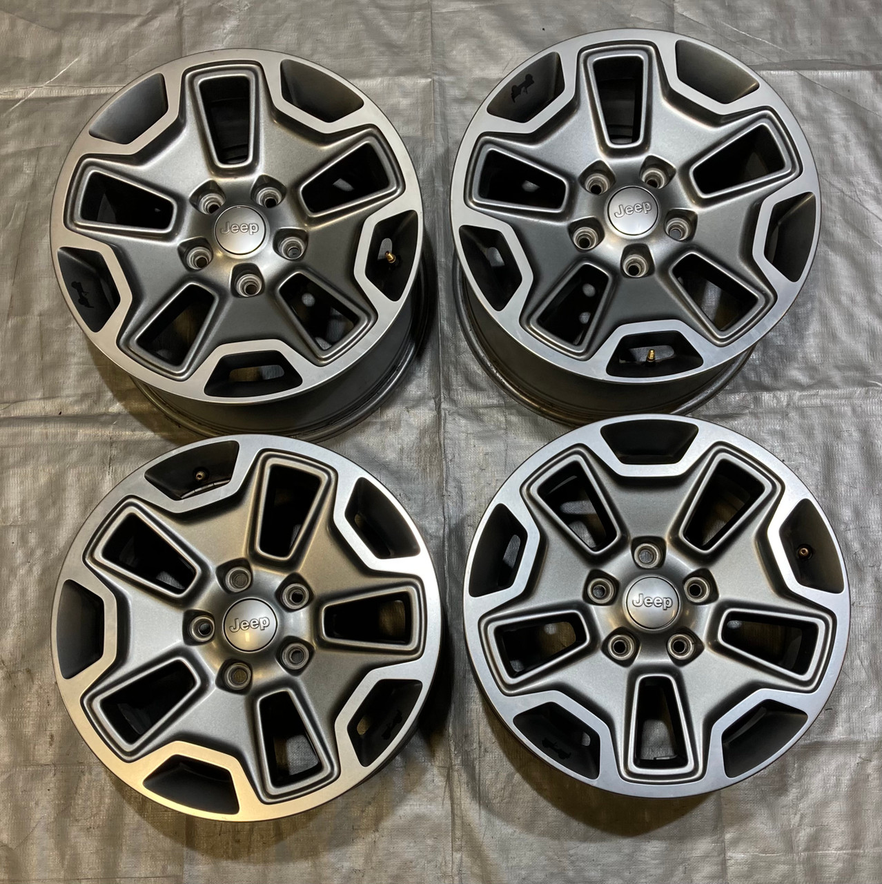 2013-2017 Jeep Wrangler JK Rubicon 17