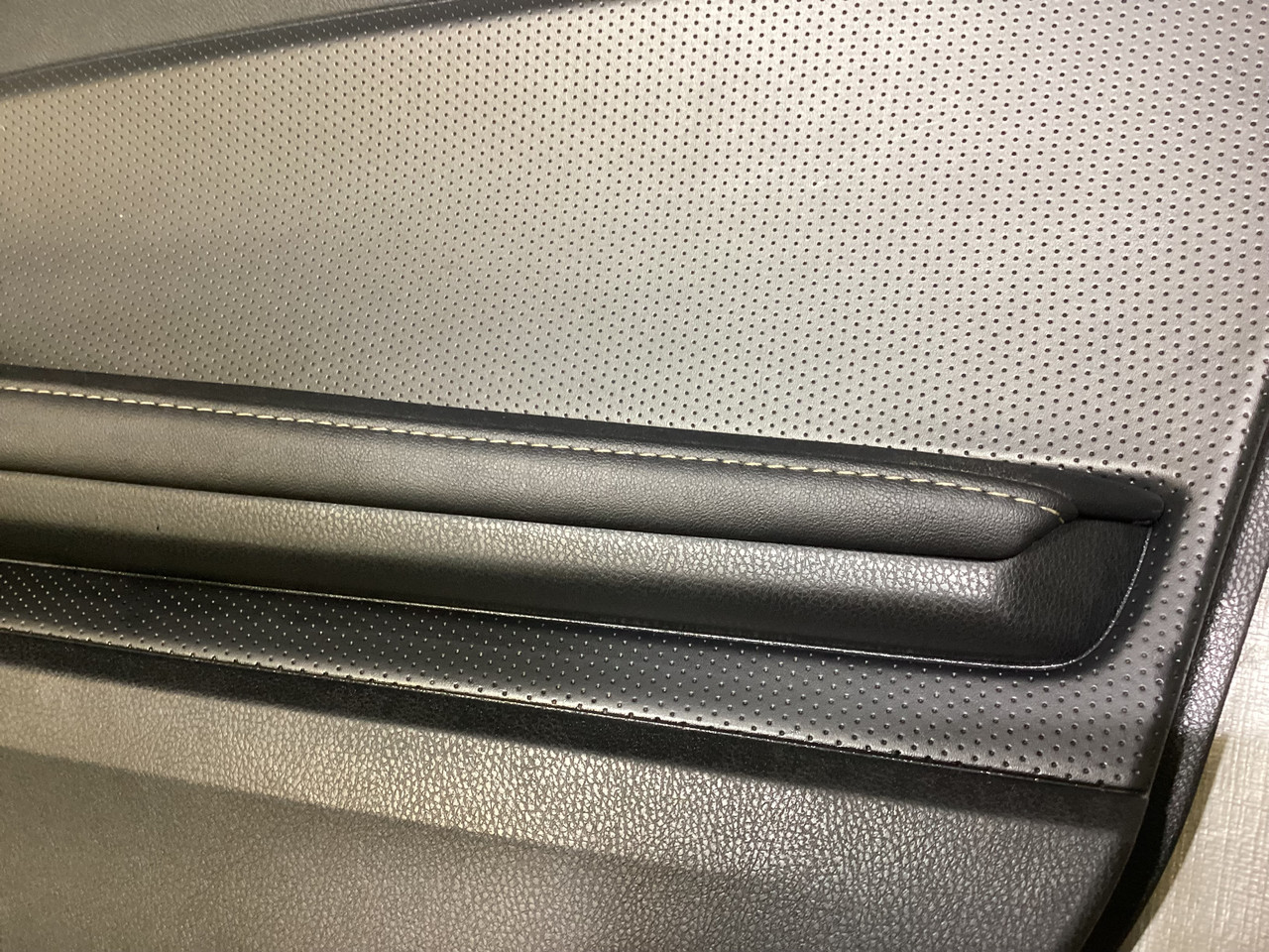 2017-2020 Toyota 86 Interior Door Panels / Pair / FB047 - Redline