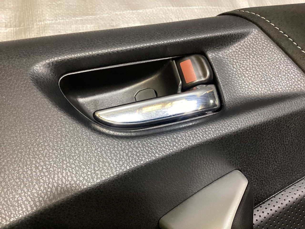 2017-2020 Toyota 86 Interior Door Panels / Pair / FB047 - Redline