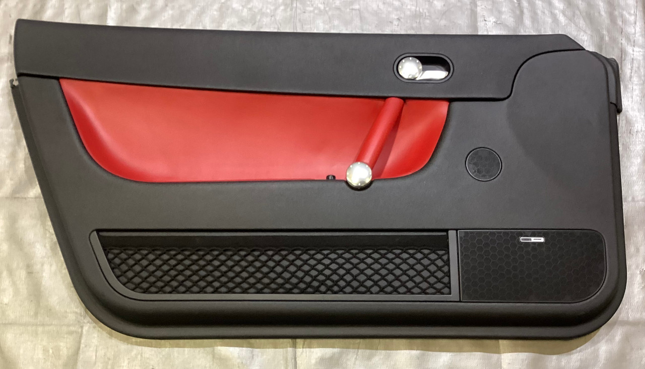 2002 Audi TT ALMS Edition Brilliant Red Leather Interior Door