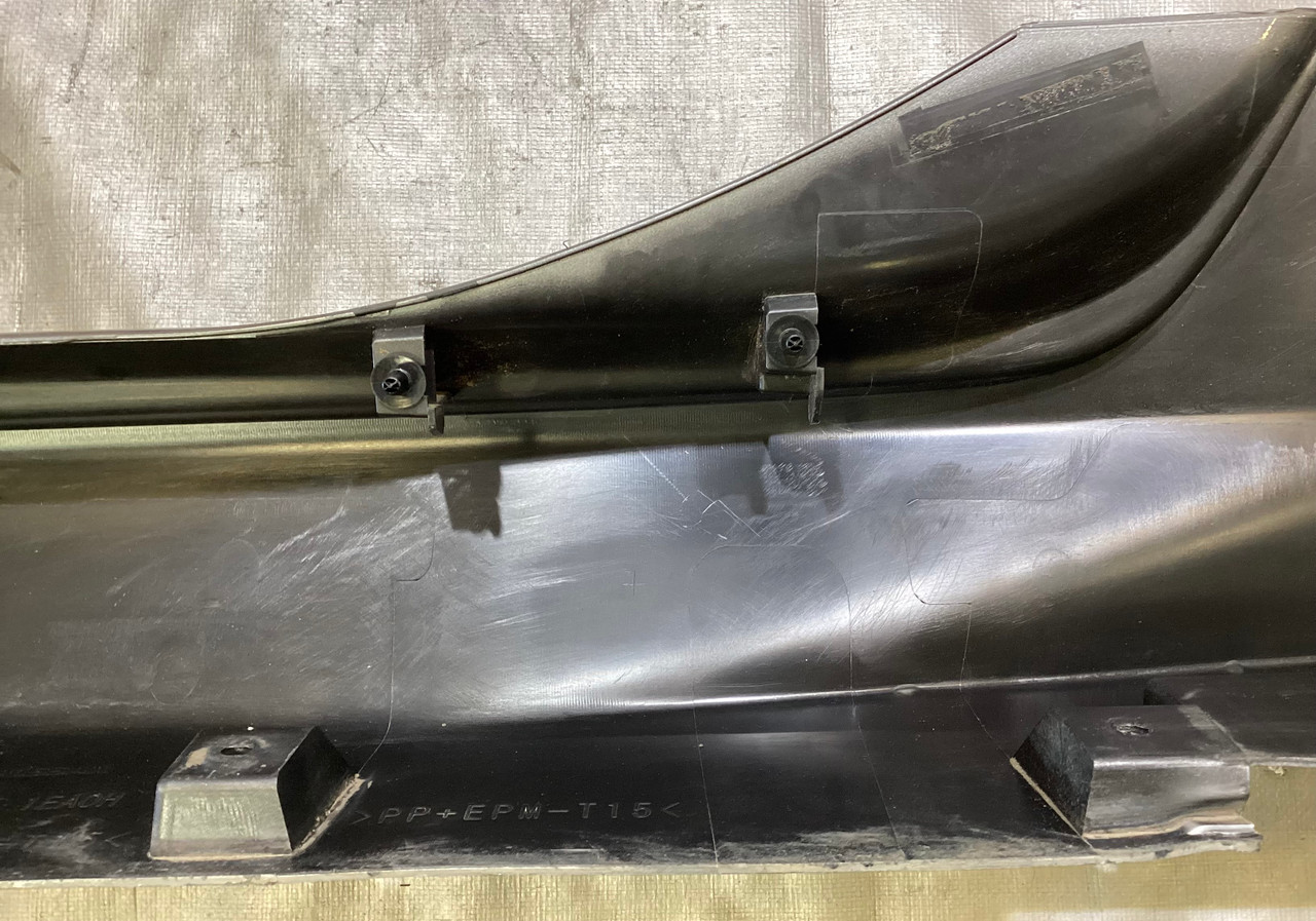 2009-2020 Nissan 370Z Passenger Side Skirt Rocker Panel / Gun