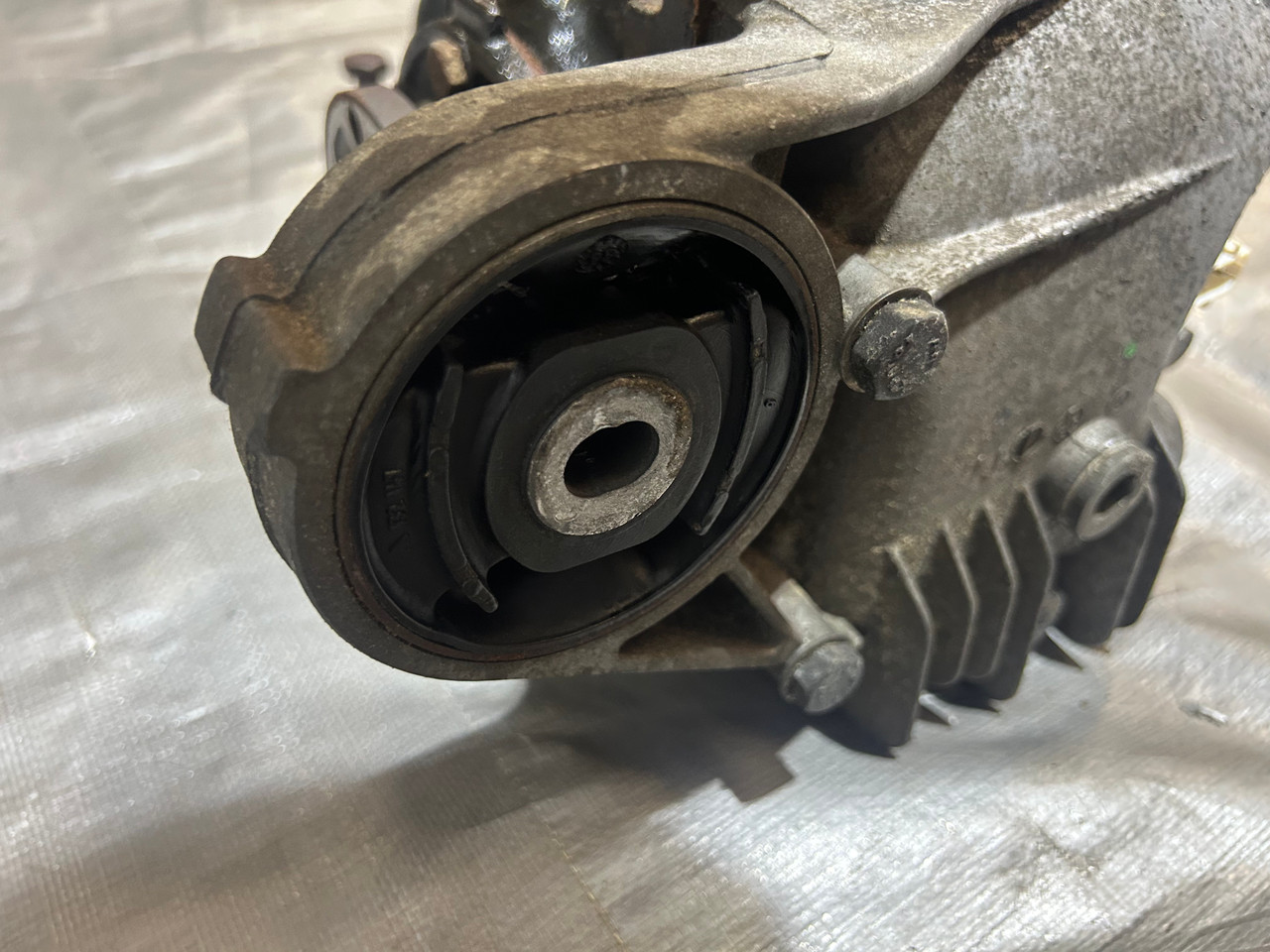 1998-2000 BMW Z3 2.3 2.8 Open Differential / 4.27 / Automatic
