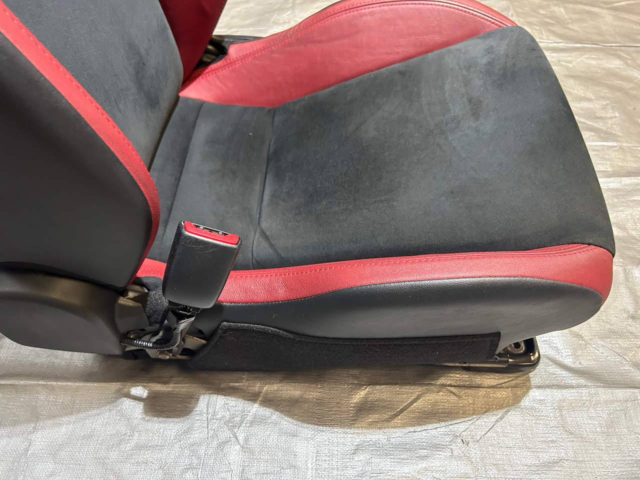2018 Subaru BRZ TS Driver Side Seat Assembly / Red Leather / FB050