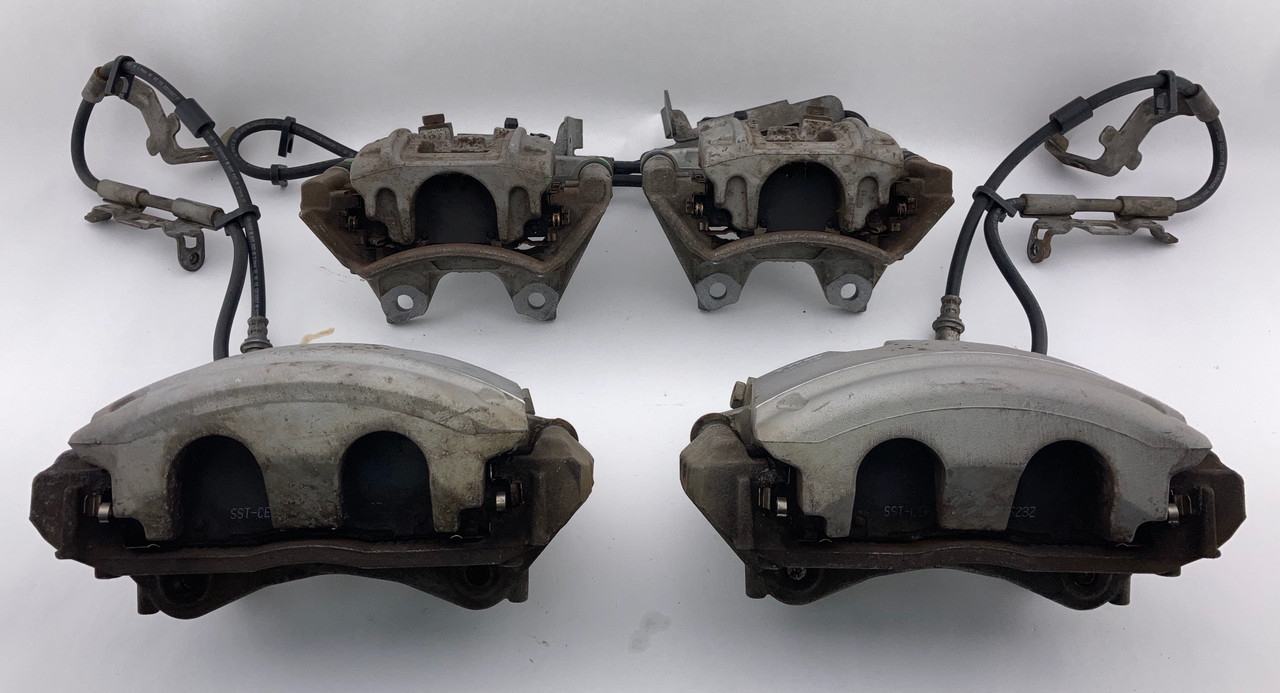 2018-2021 Jeep Wrangler JL Sport OEM Brake Calipers / Set of 4