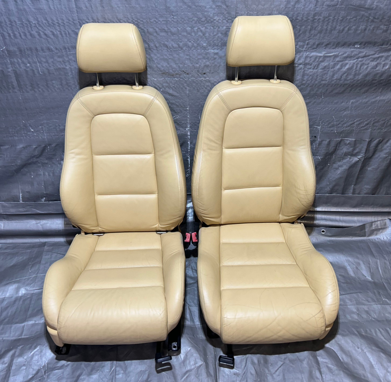 2001-2006 Audi TT Convertible Vanilla Leather Seats / Pair / T1034