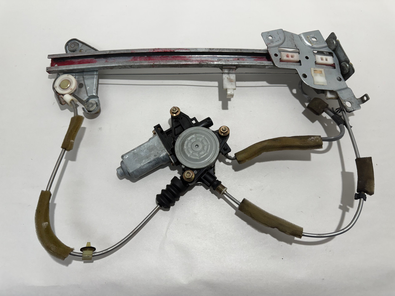 1999-2005 Mazda Miata Driver Side Window Regulator w/ Motor