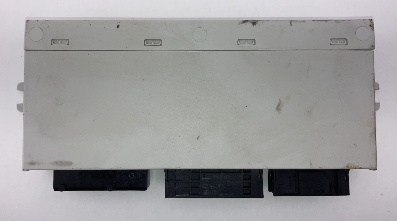 2007 E85 BMW Z4 Convertible 3.0i GM5RD 12V Body Control Module / 61359116445 / Z4059