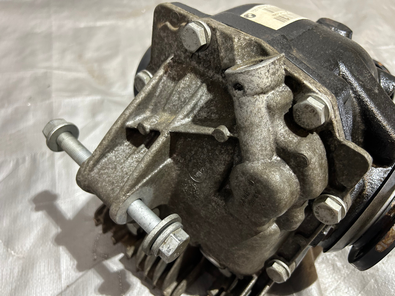2006-2008 E85 E86 BMW Z4 3.0i Differential Assembly / 3.73