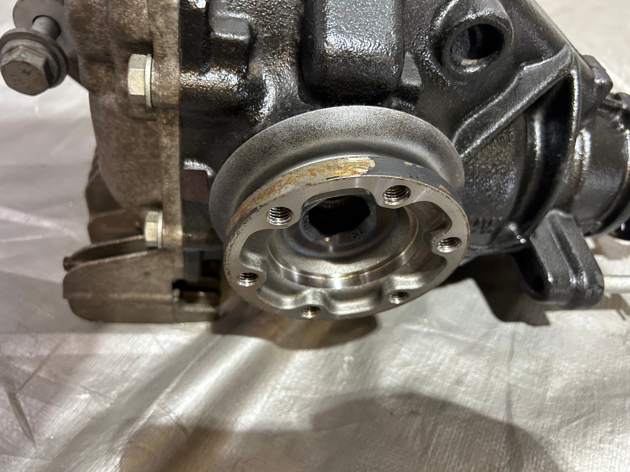 2006-2008 E85 E86 BMW Z4 3.0i Differential Assembly / 3.73