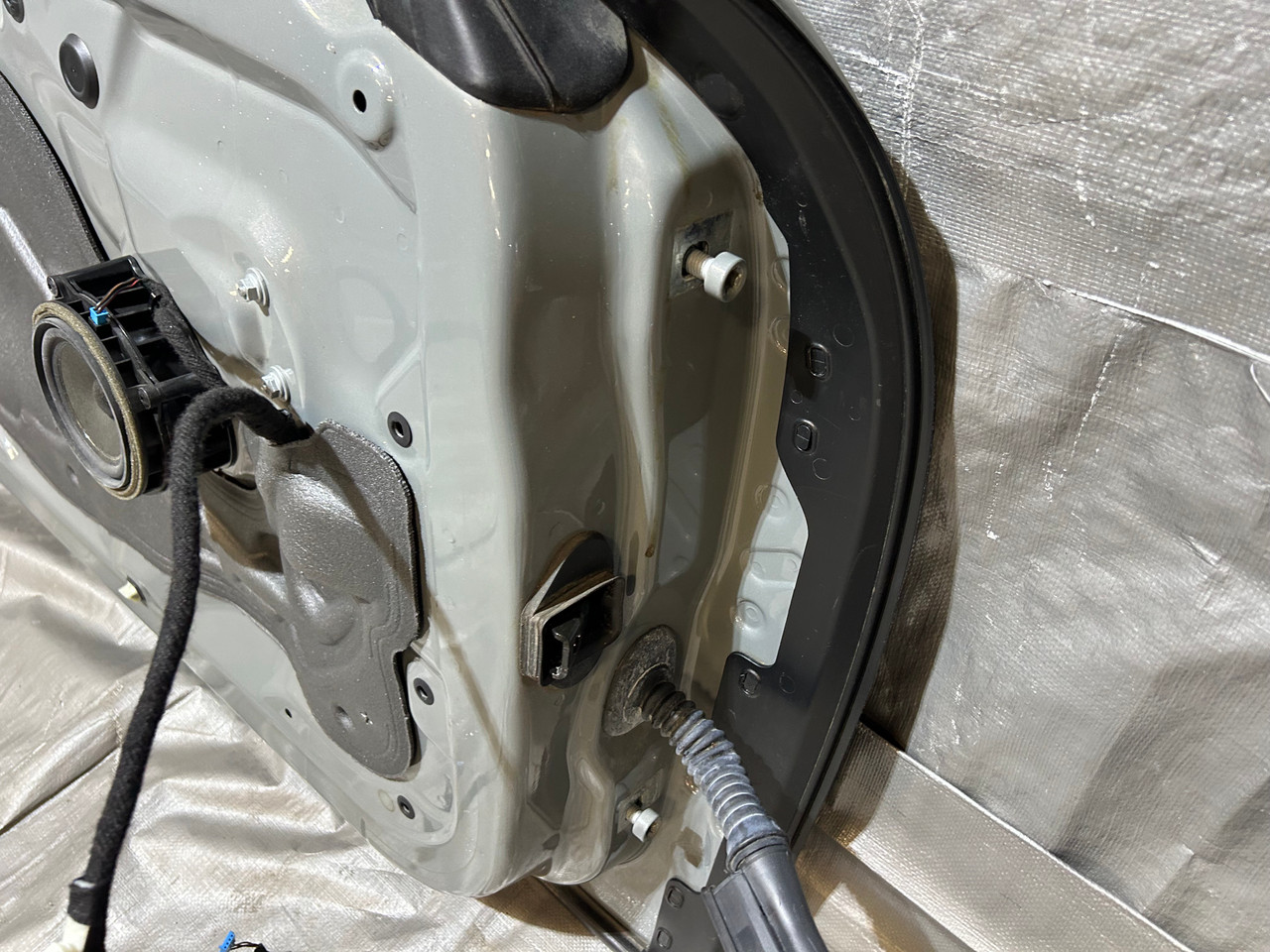 2014-2019 Mini Cooper F56 Driver Side Door Assembly / Moonwalk