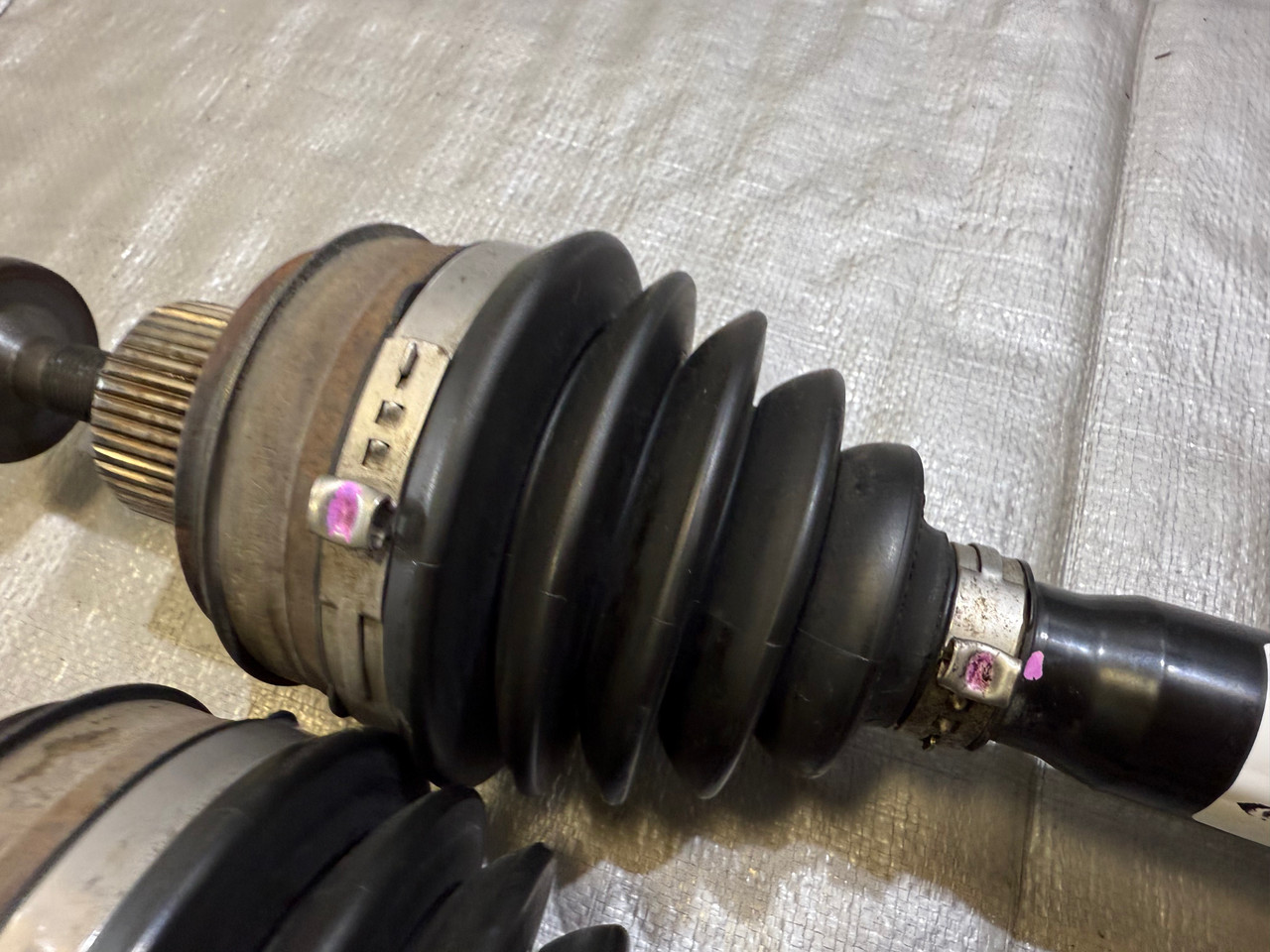 2015-2018 Porsche Macan Front CV Axle Shafts / Pair / OEM / 84K