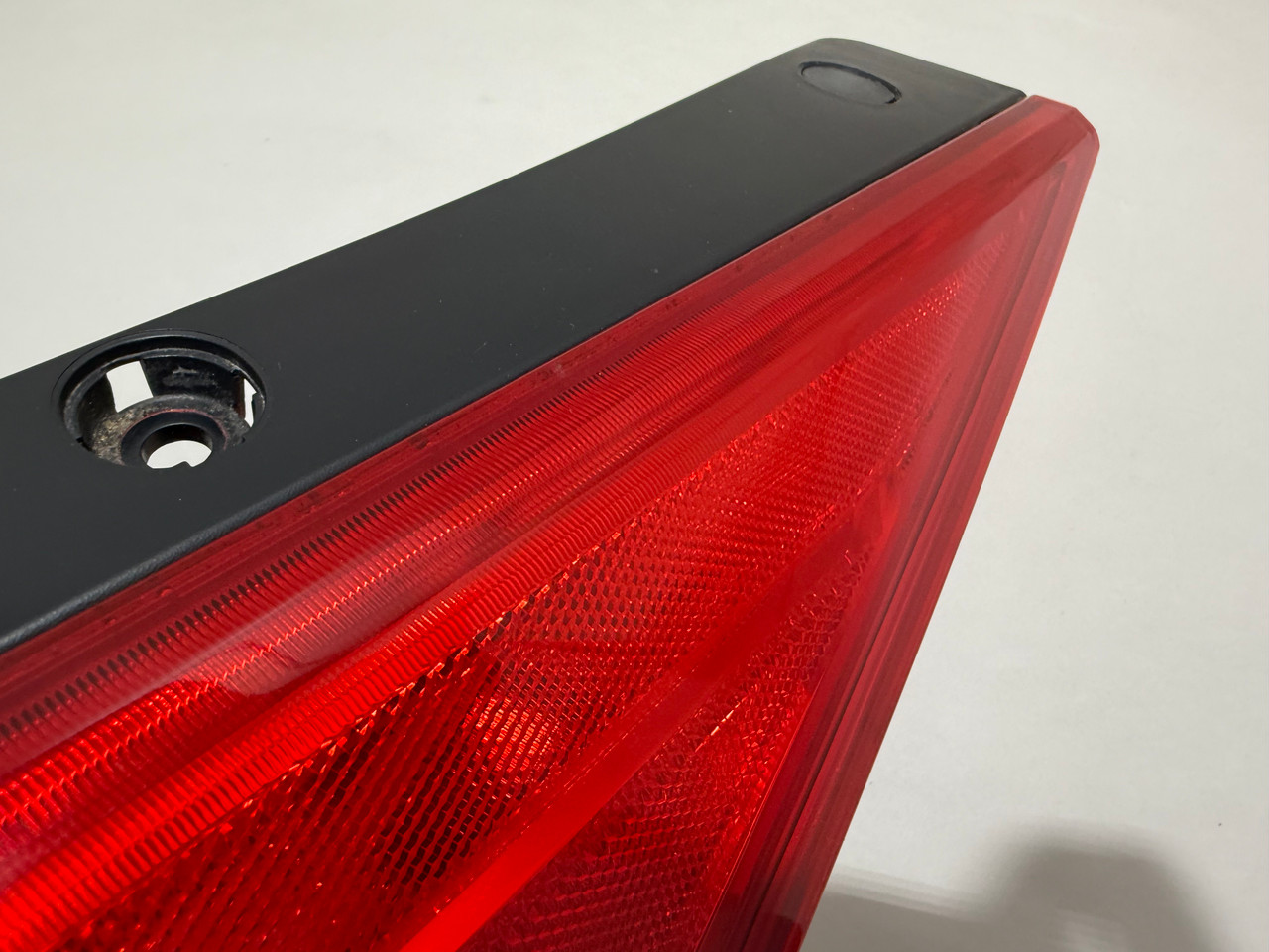 2006-2009 Nissan 350Z Passenger Side LED Tail Light / OEM / 5Z028