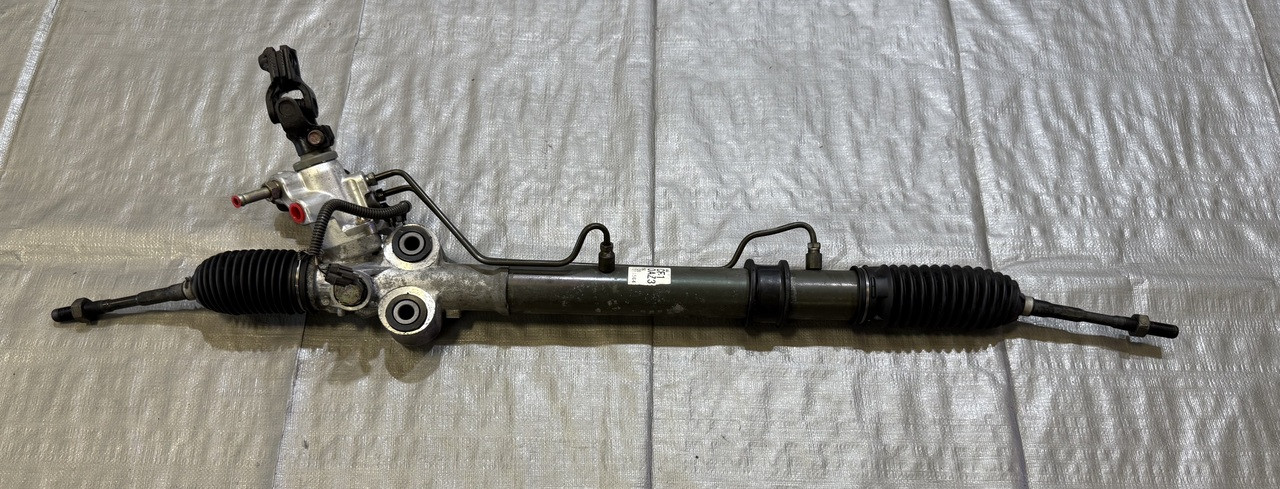 2006-2007 Nissan 350z Steering Rack / 49200-CF50A / *LEAKS 2006-2007 Nissan 350z Steering Rack / 49200-CF50A / *LEAKS
