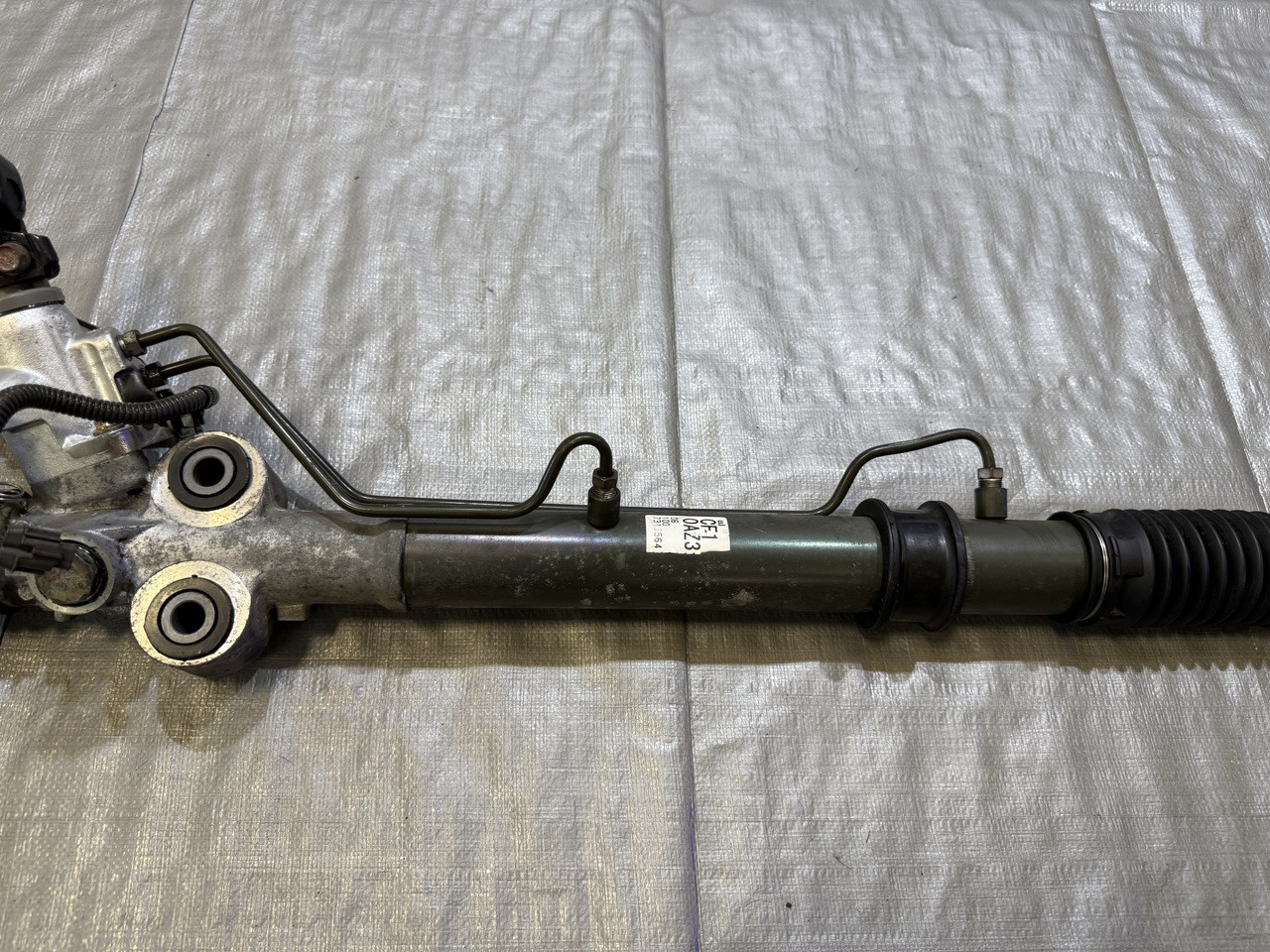 2006-2007 Nissan 350z Steering Rack / 49200-CF50A / *LEAKS 2006-2007 Nissan 350z Steering Rack / 49200-CF50A / *LEAKS