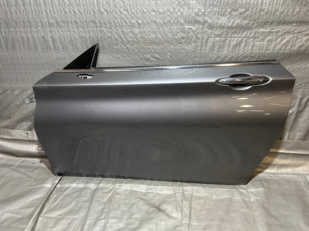 2017-2020 Infiniti Q60 Driver Door Assembly / Graphite Shadow