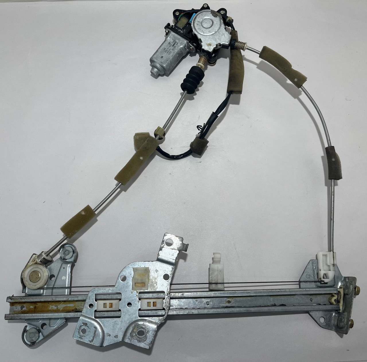 1999-2005 Mazda Miata Passenger Side Window Regulator w/ Motor