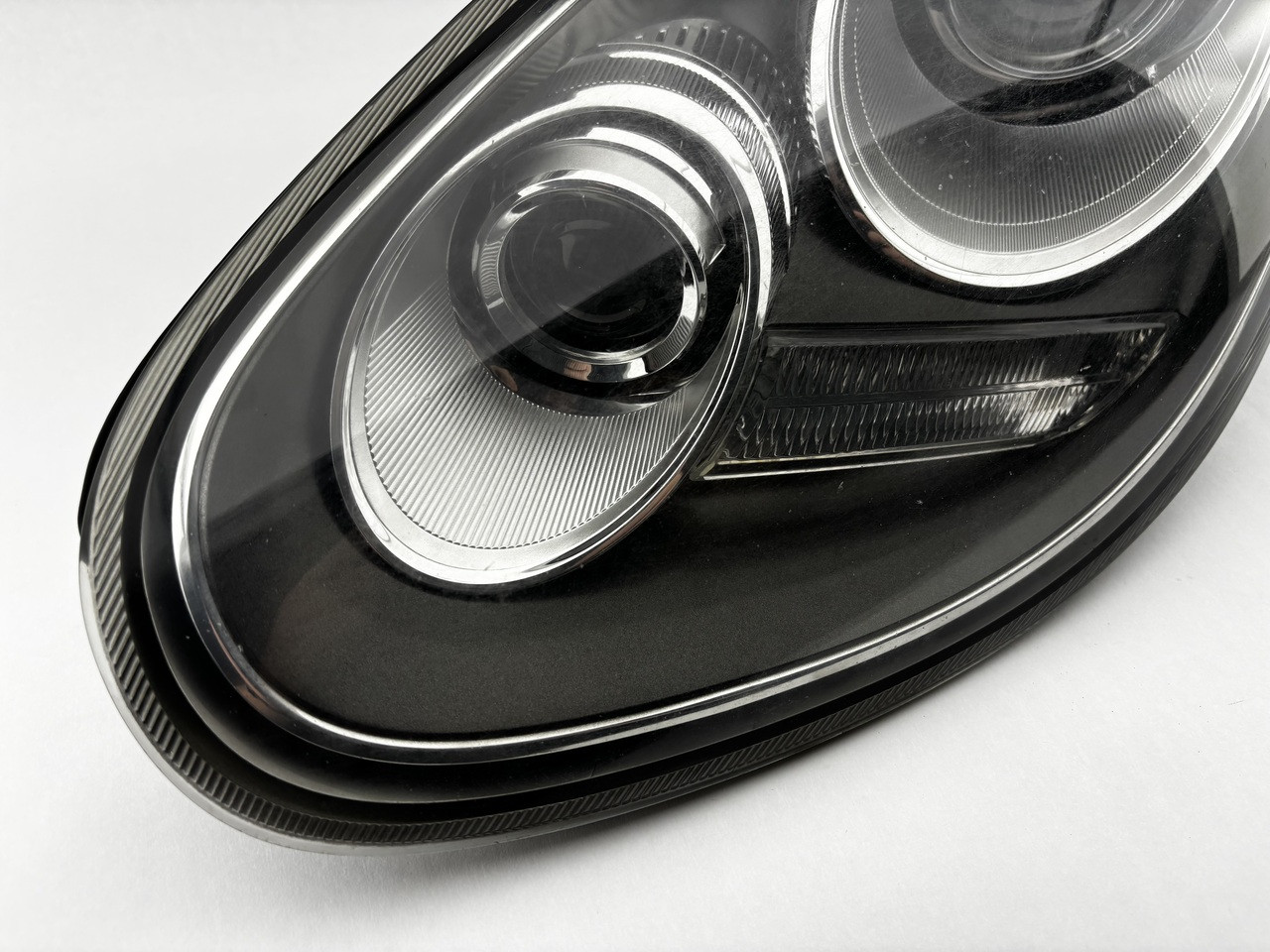 2009-2012 Porsche 987 Boxster / Cayman Driver Side Bi-Xenon