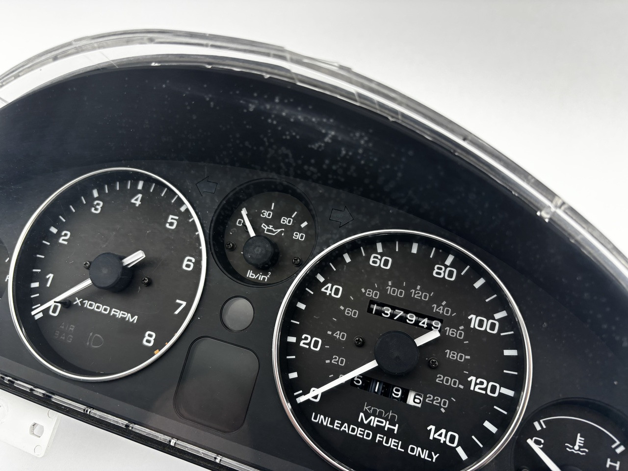 1990-1994 Mazda Miata OEM Instrument Gauge Cluster / 137K NA106