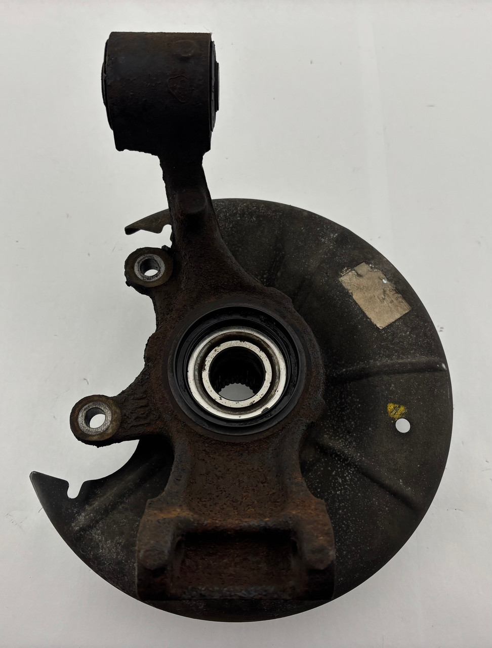 1990-1993 Mazda Miata 1.6l Passenger Side Rear Spindle Hub