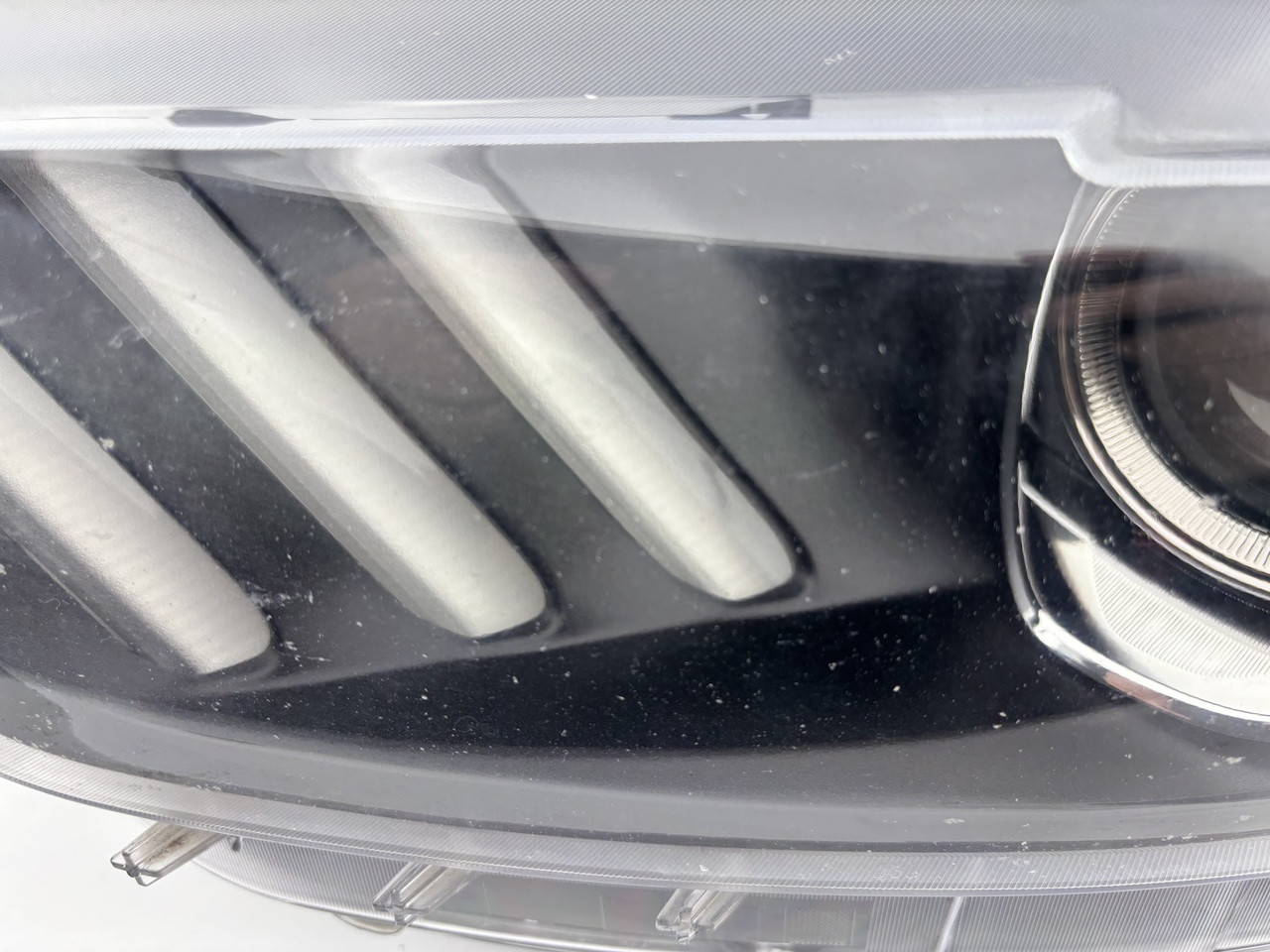 2015-2017 Ford Mustang S550 Driver Side Headlight / Xenon HID