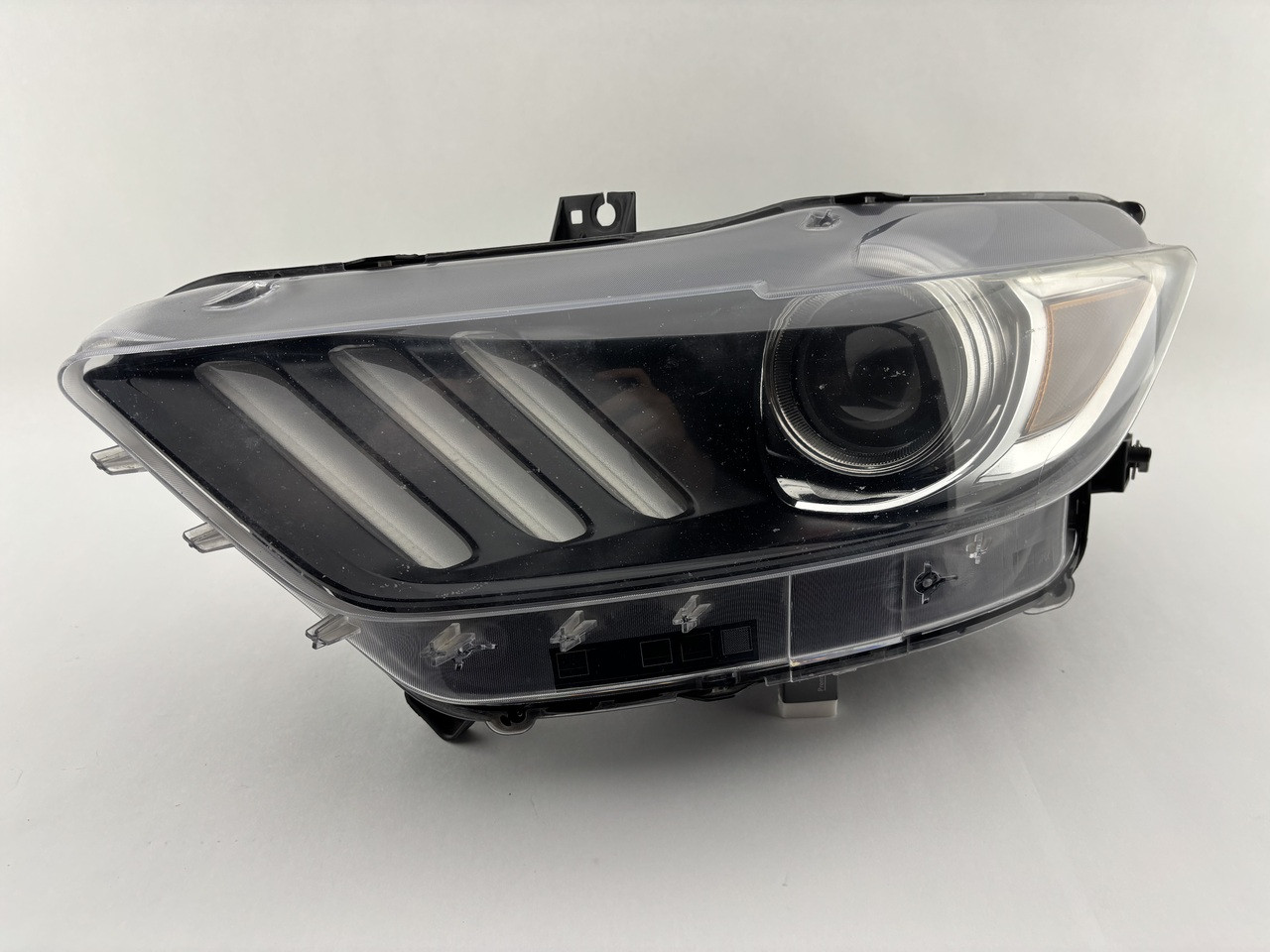 2015-2017 Ford Mustang S550 Driver Side Headlight / Xenon HID