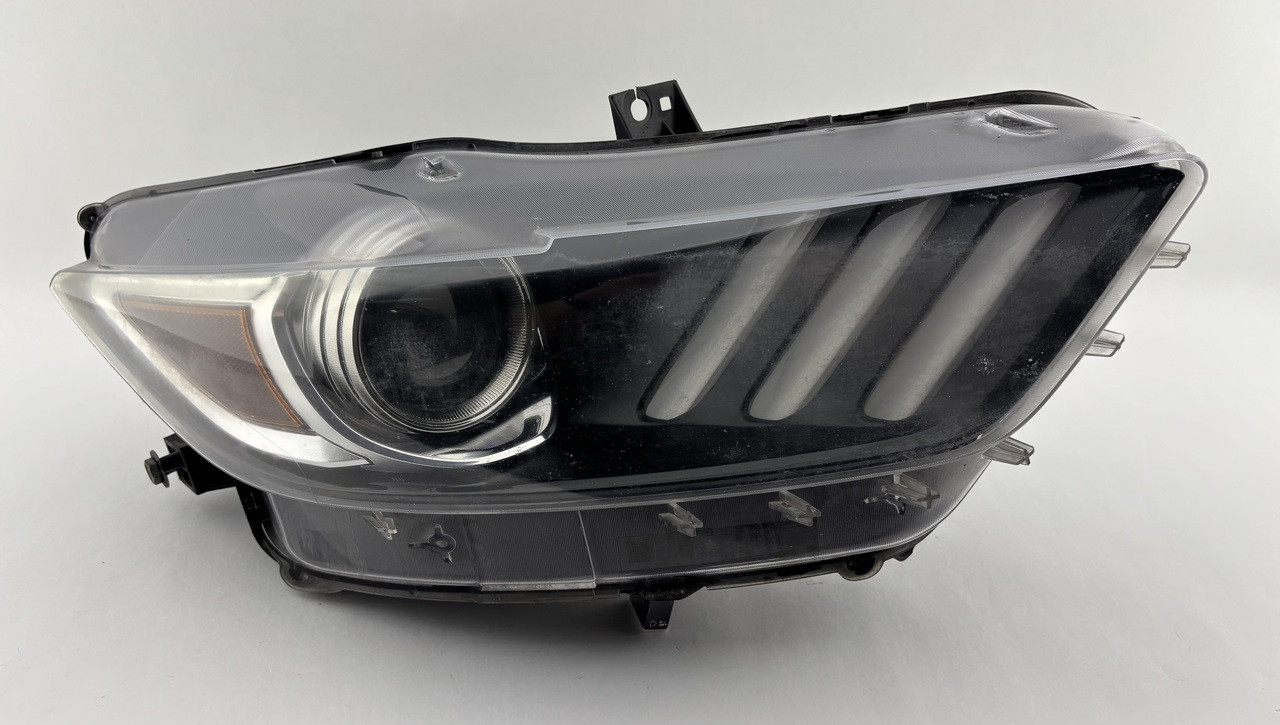 2015-2017 Ford Mustang S550 Passenger Side Headlight / Xenon HID