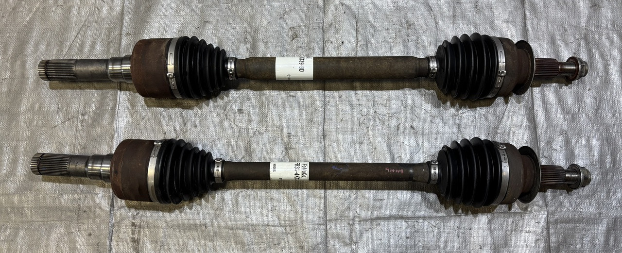 2015-2017 Ford Mustang GT 5.0 S550 Rear Axles Half Shafts / Pair