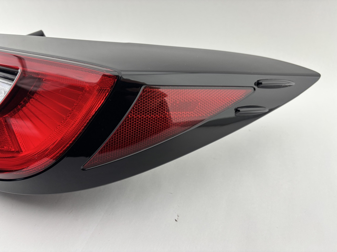 2022-2025 Toyota GR86 / Subaru BRZ Passenger Side LED Tail Light