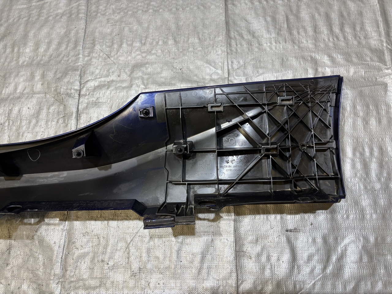 2022-2025 Subaru BRZ Passenger Side Skirt Rocker Panel / Sapphire