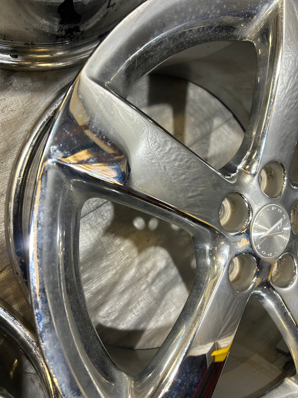2006-2009 Pontiac Solstice 18x8