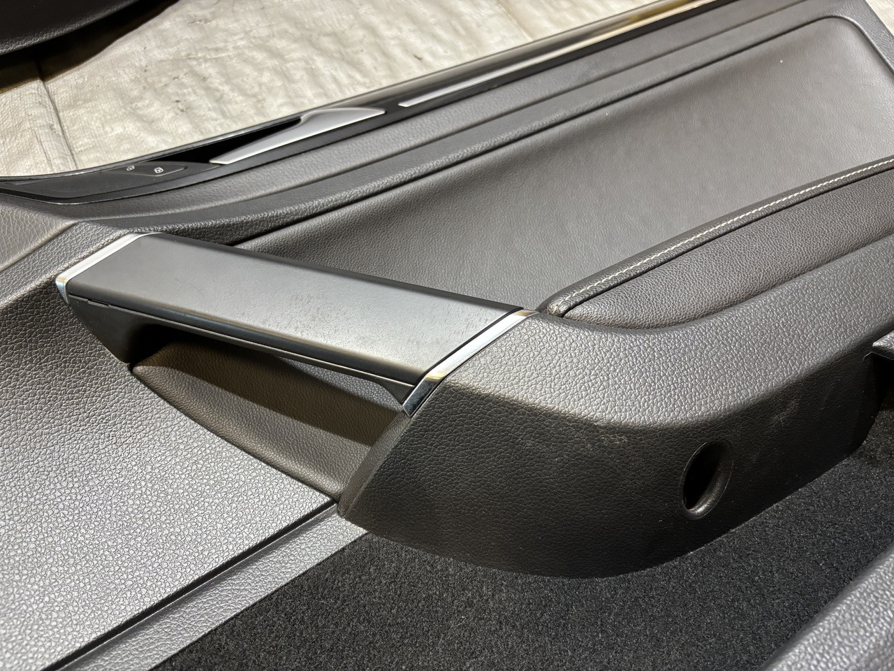 2017-2019 Volkswagen MK7 Golf R Black Leatherette Door Panels