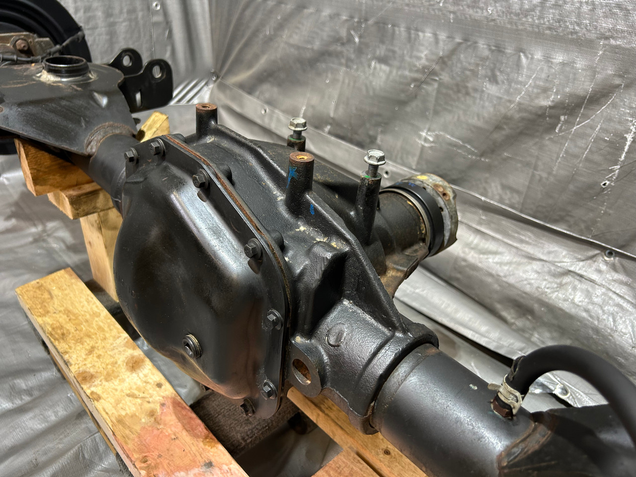2020-2024 Jeep Gladiator JT Dana 44 Wide Track Rear Axle Assembly