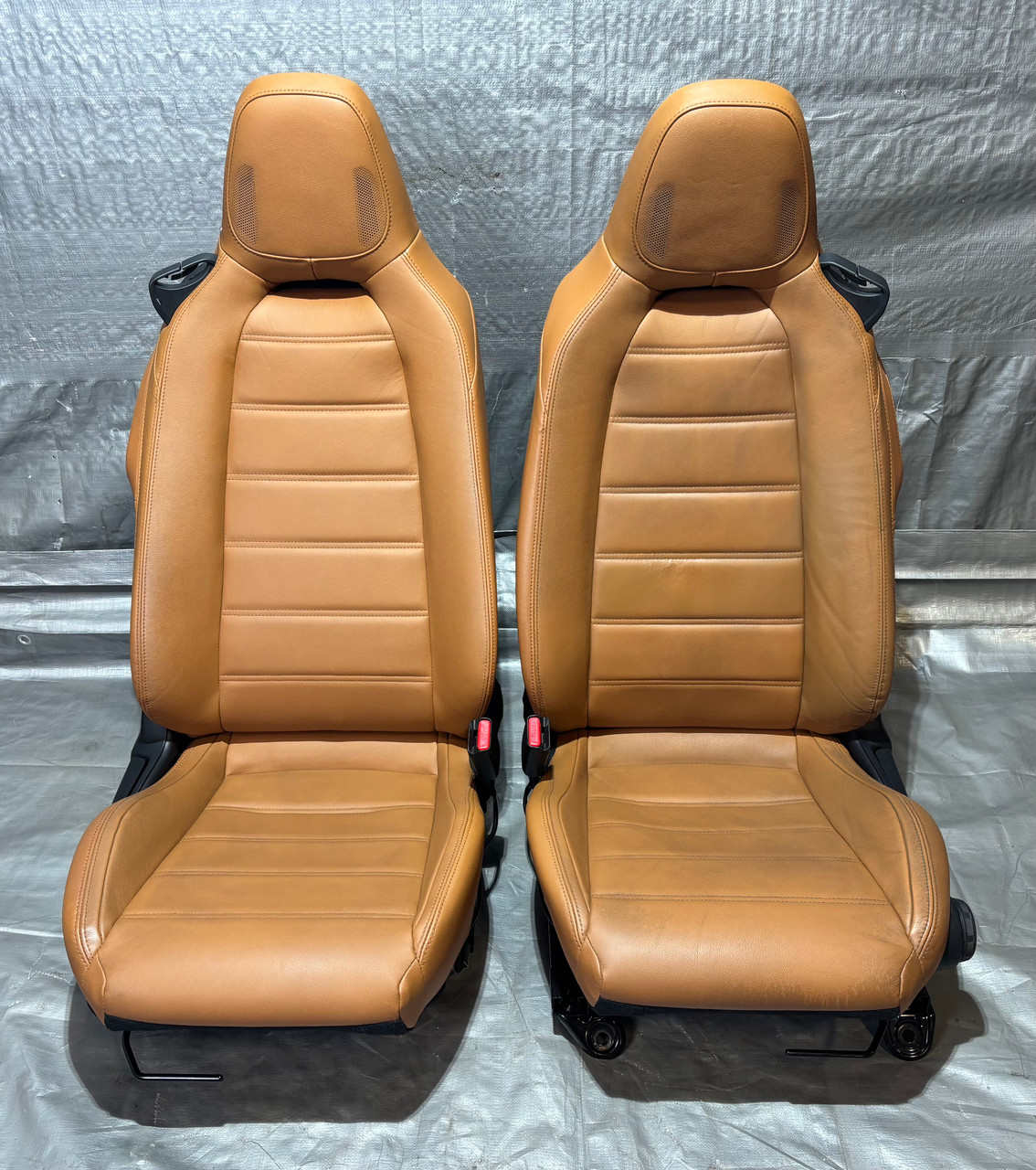 2017-2020 Fiat 124 Spider Lusso Saddle Leather Seats / Pair