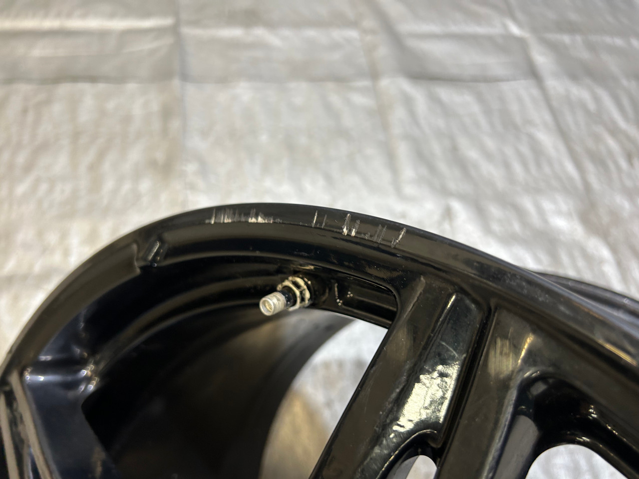 2020-2025 Chevrolet C8 Corvette Stingray 20x11