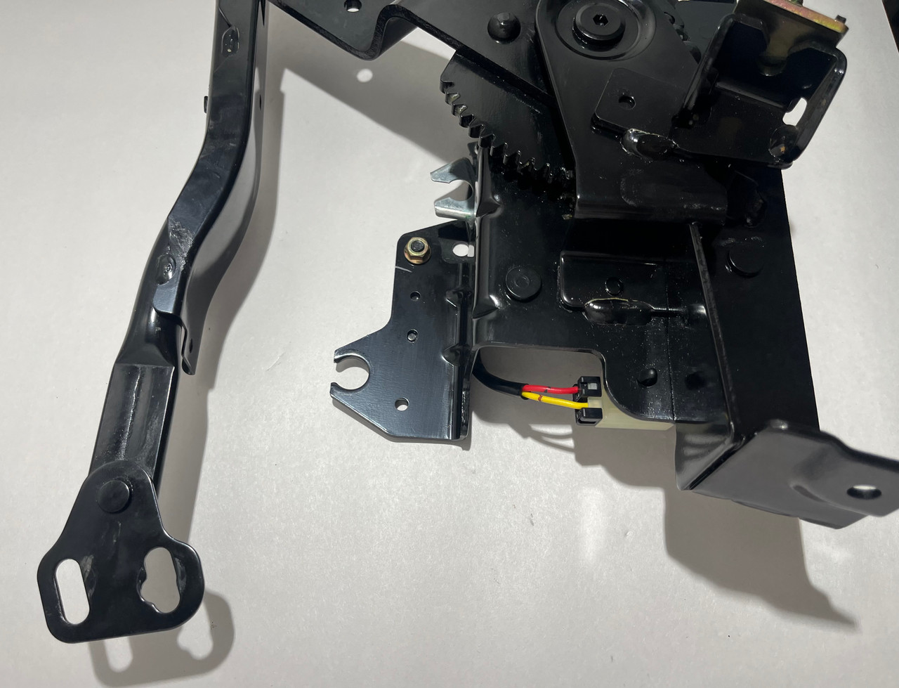 2004-2008 Nissan 350Z Convertible Top Tonneau Panel Motors