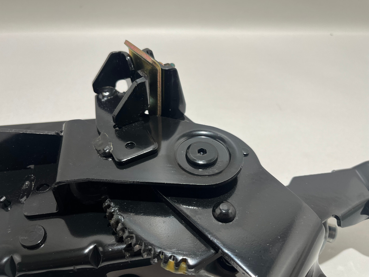 2004-2008 Nissan 350Z Convertible Top Tonneau Panel Motors