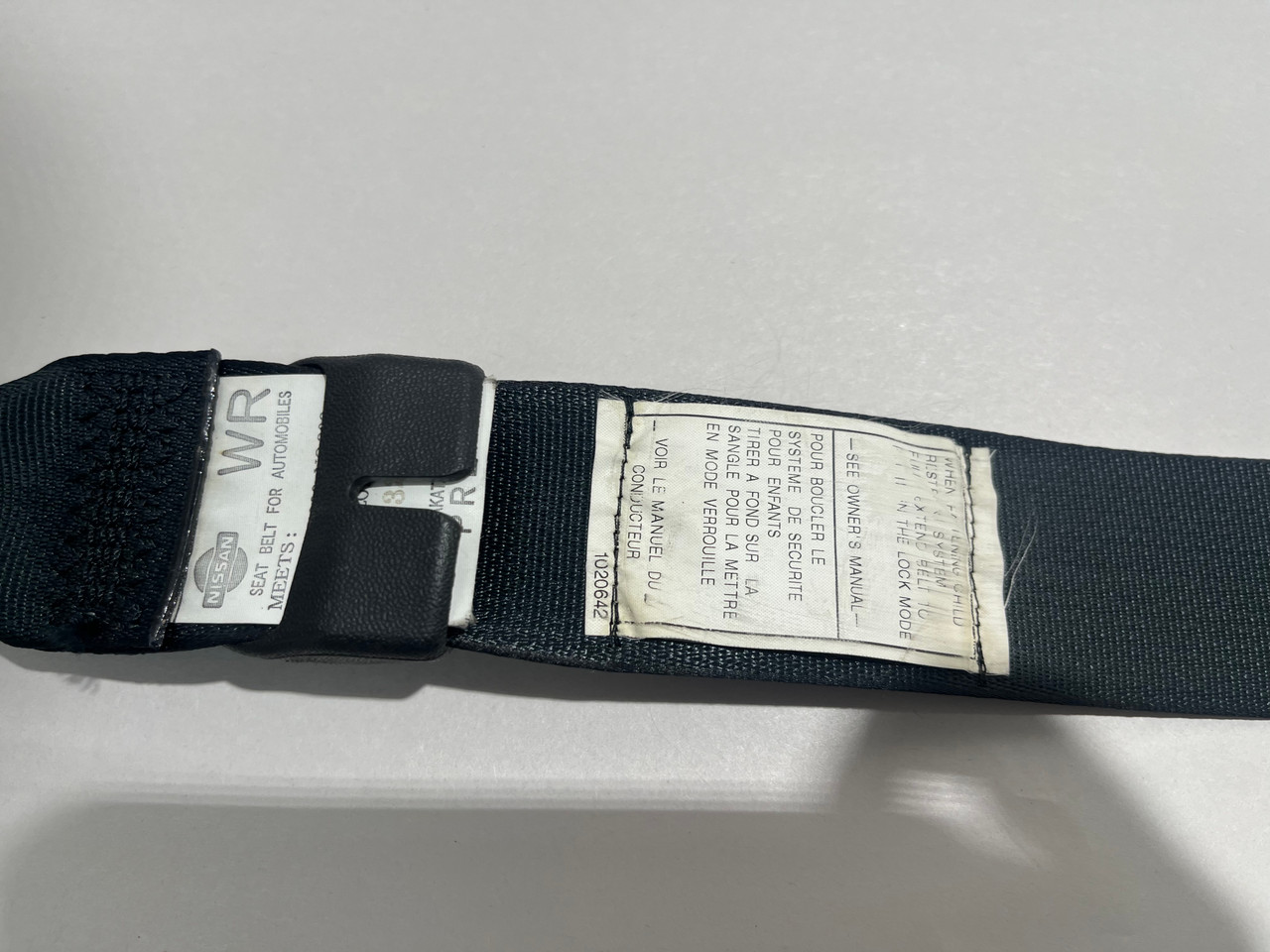 2004-2006 Nissan 350Z Convertible Front Seat Belts / Pair / 5Z029