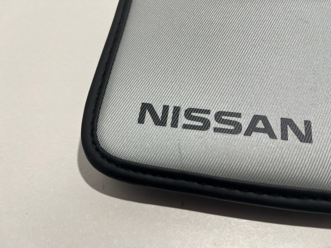 2004 Nissan 350z Touring Convertible Factory Owner's Manual w