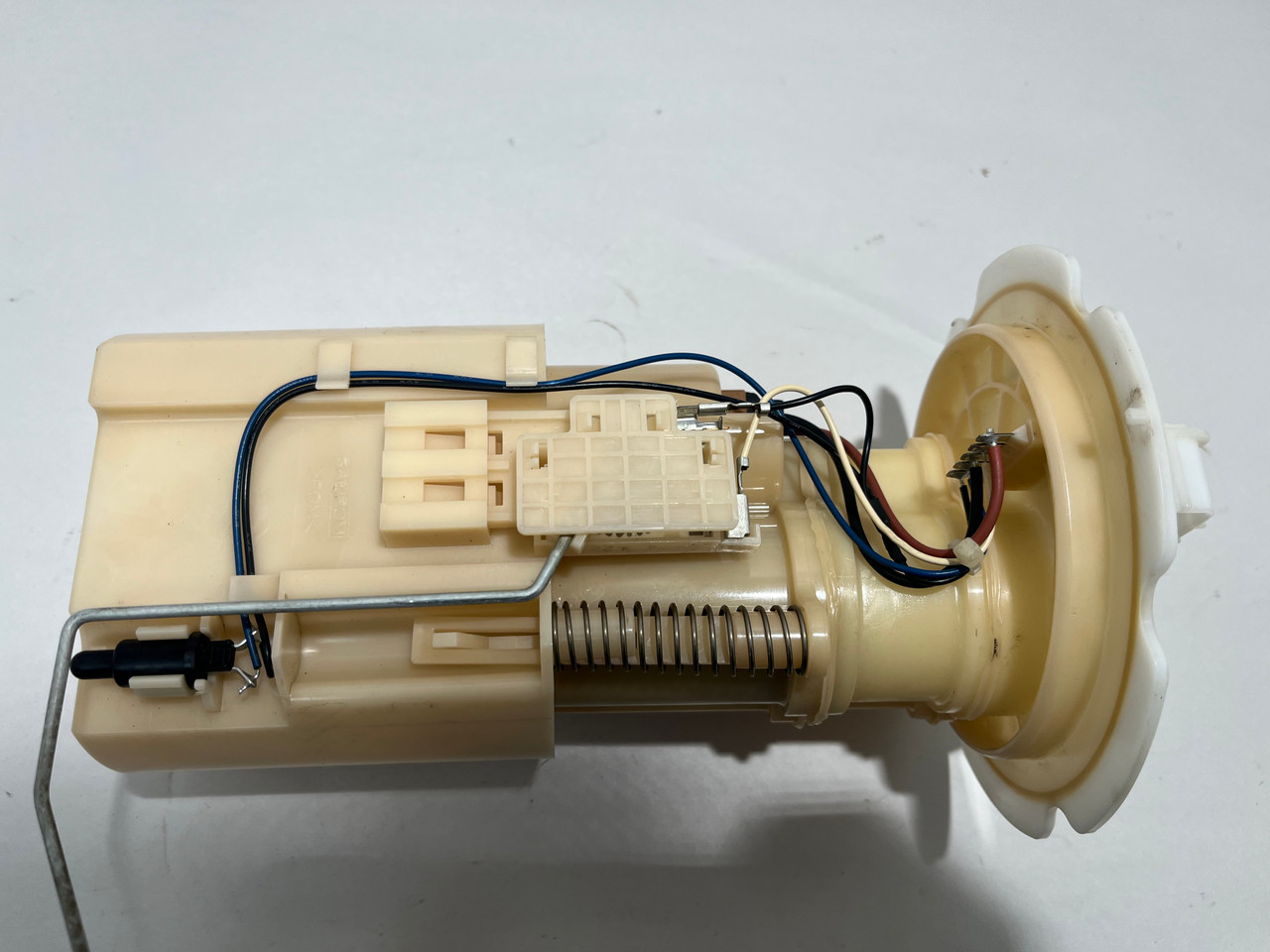 2003-2004 Nissan 350Z OEM Fuel Pump Sending Unit / 75K 5Z029 2003-2004 Nissan 350Z OEM Fuel Pump Sending Unit / 75K 5Z029