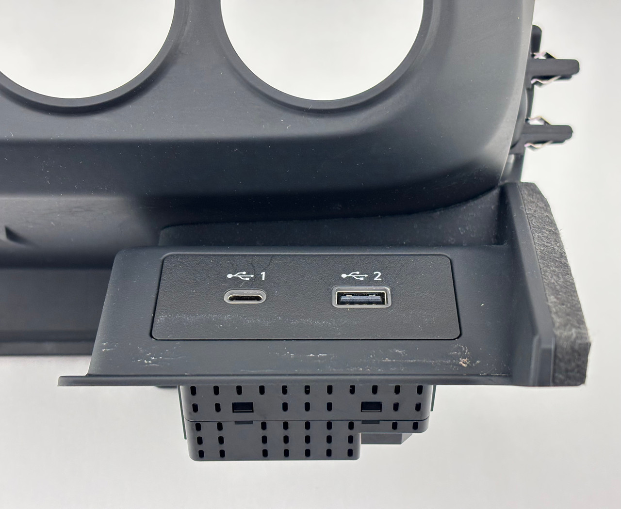 2023-2025 Nissan Z OEM Climate Control Switches / 27500-6GP0A