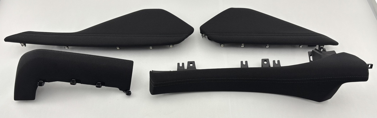 Nissan RR PANEL-LWR 79120-R3000 黒 2023-2025 Nissan Z Sport OEM Black Cloth Dash / Console Trim