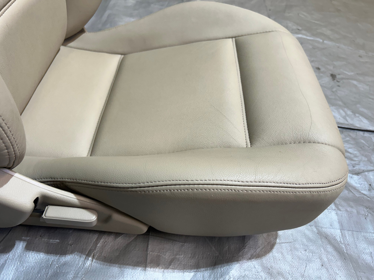 1999-2000 Mazda Miata Parchment Leather Passenger Side Seat