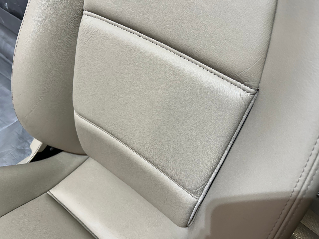 1999-2000 Mazda Miata Parchment Leather Passenger Side Seat