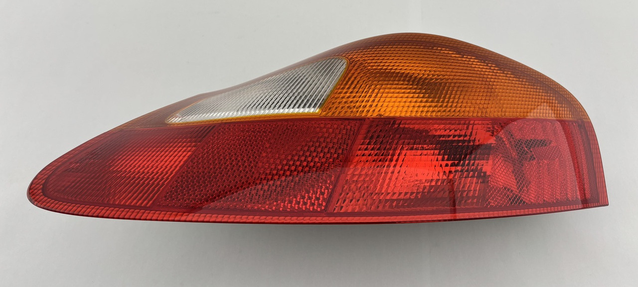 1997-2002 Porsche 986 Boxster Passenger Tail Light / Amber / BX070