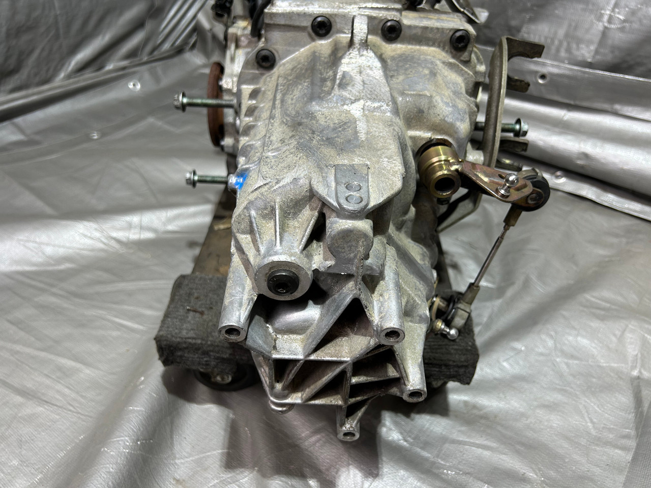 2000-2004 Porsche 986 Boxster 2.7l 5 Speed Manual Transmission