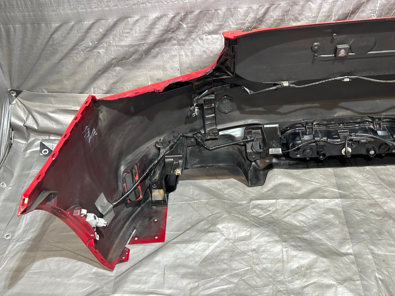 2017-2020 Fiat 124 Spider Abarth Rear Bumper Cover / FD029