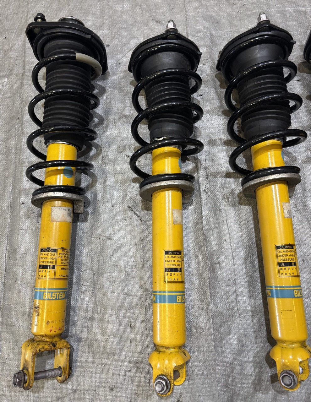 2017-2020 Fiat 124 Spider Abarth Bilstein Shocks Springs / Set of